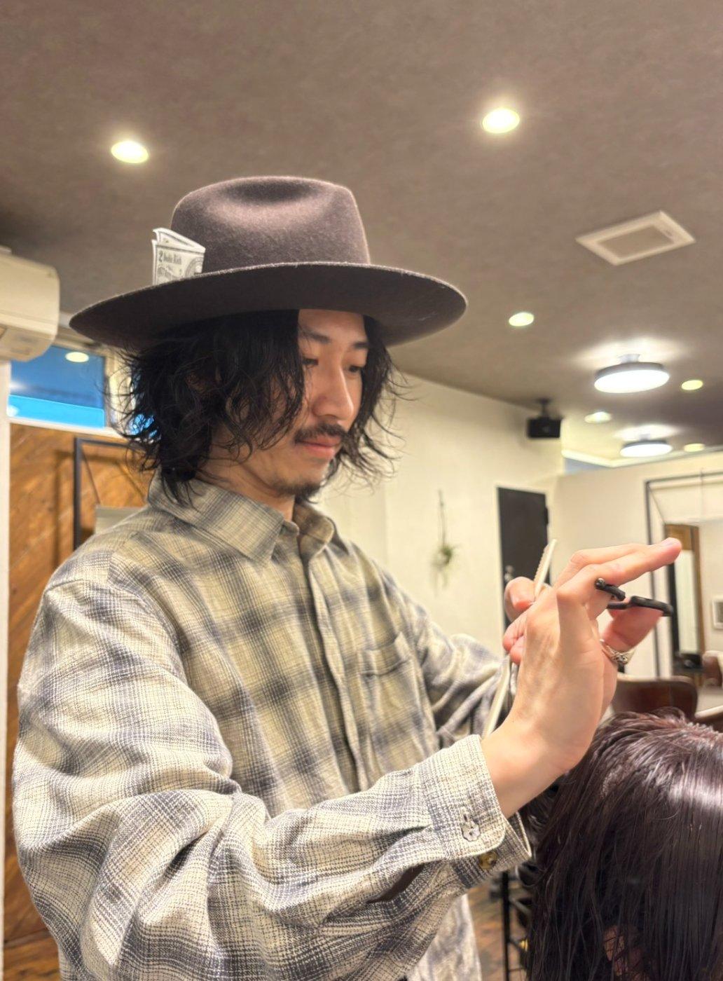 due のオーナースタイリスト Taisei